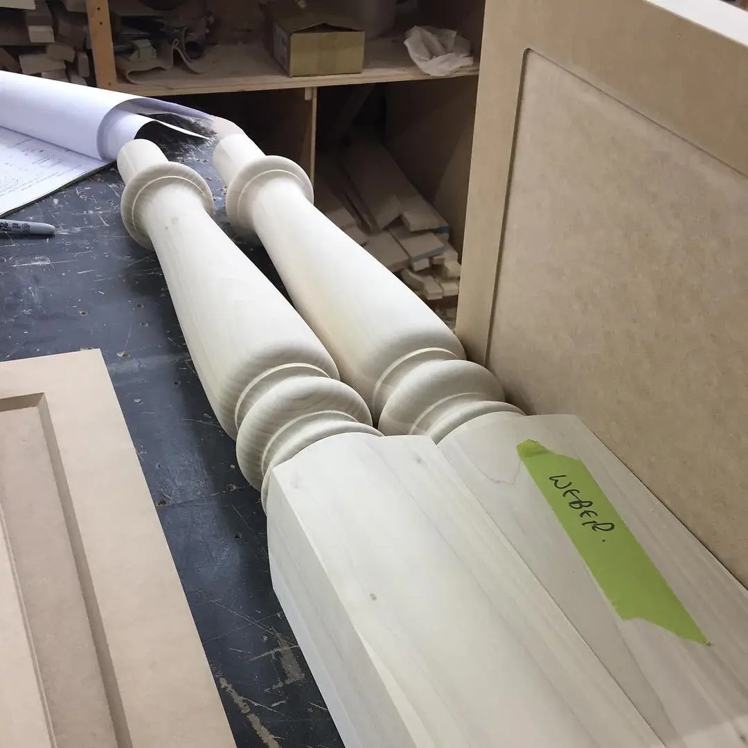 Rustic Island Kitchen - Image 1