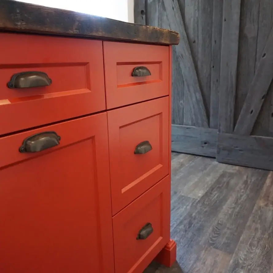 Rustic Island Kitchen - Image 1