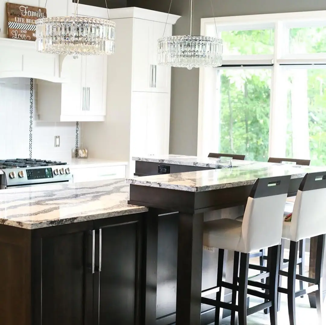 Kitchen with countertop cabinetry by Heirlooms Custom Cabinetry