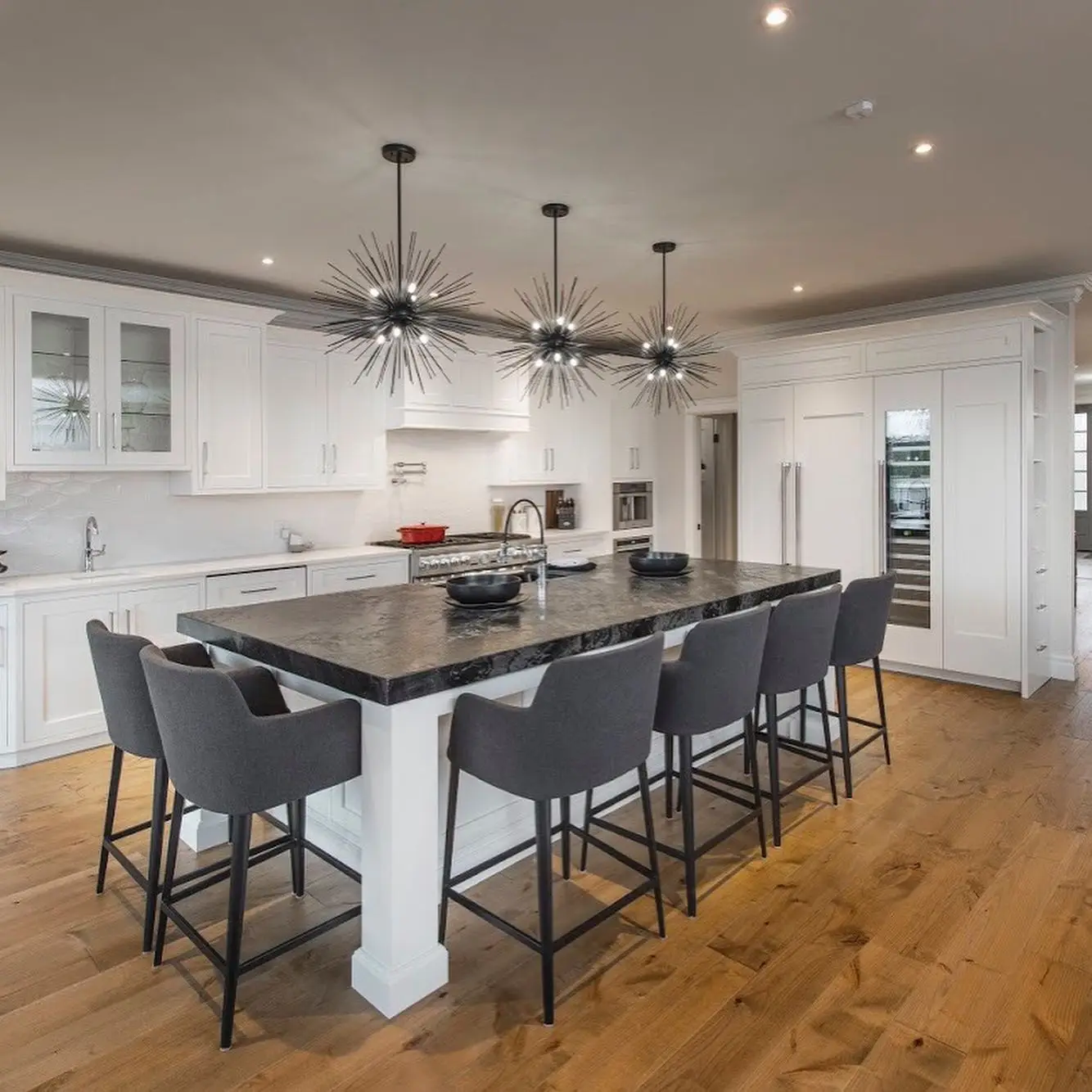 Island Kitchen - Image 2