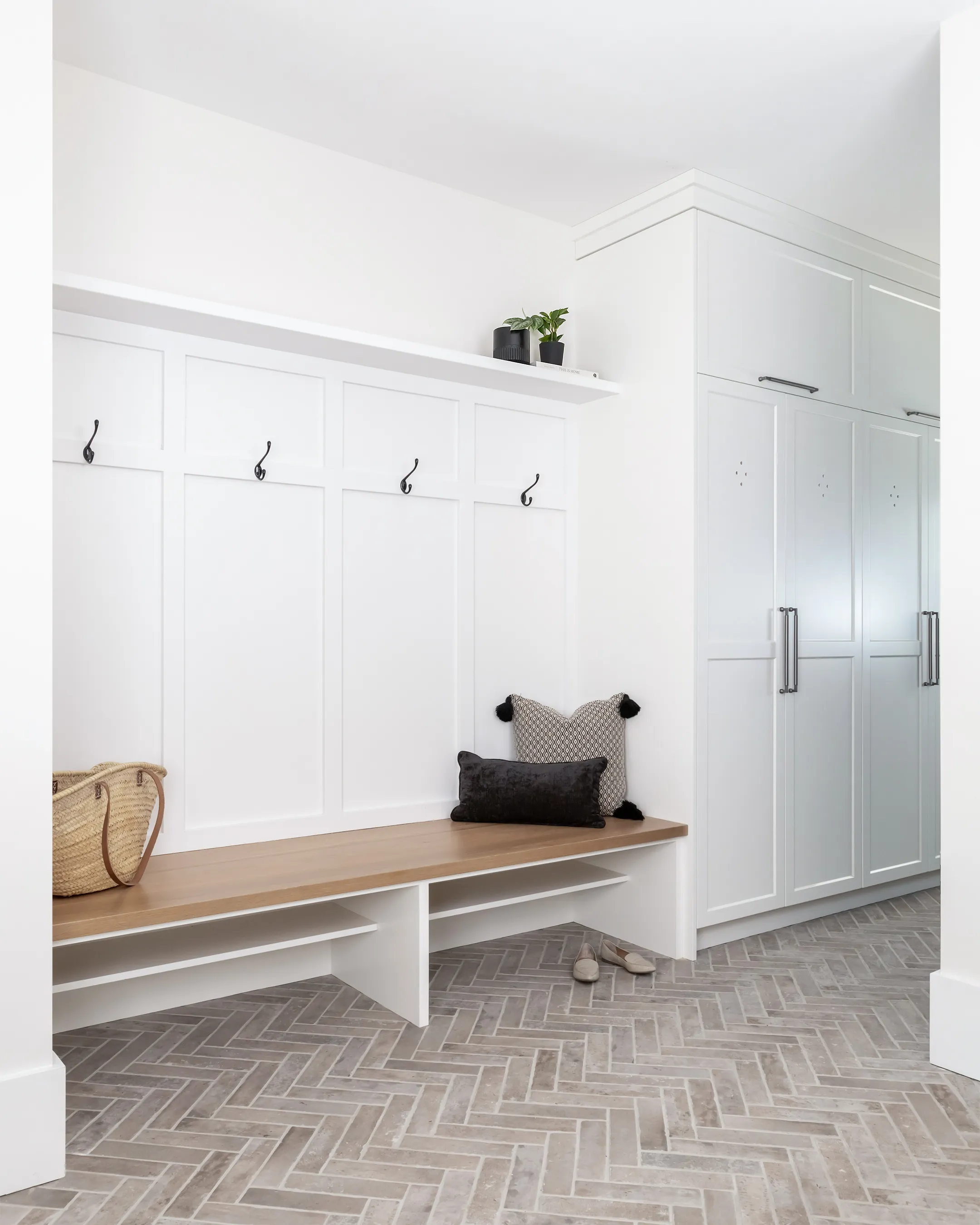 Mudrooms & Entryways - Image 24