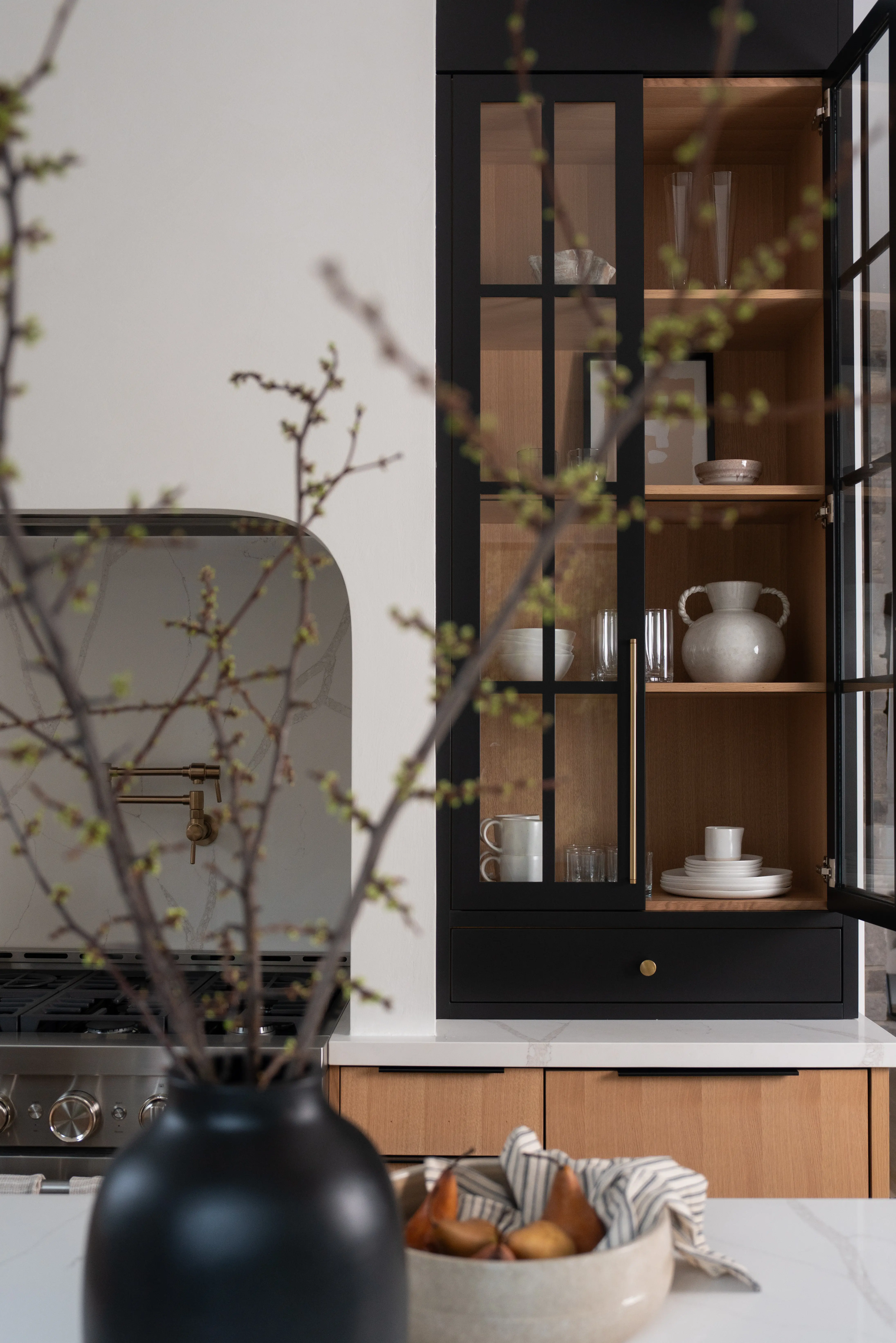 Trillium Residence - Custom cabinetry by Heirlooms