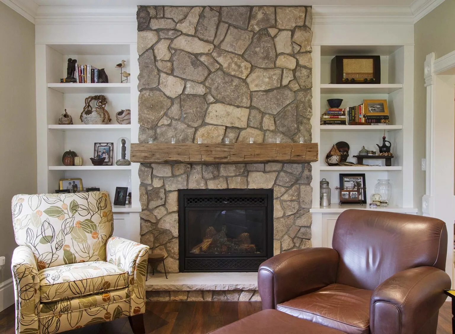 Fireplaces & Wall Units - Image 45